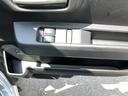 衝突被害軽減ブレーキ　コーナーセンサー　オートライト　プライバシーガラス　フロントパワーウィンドウ　オーバーヘッドシェルフ　スピーカー一体型ＡＭ・ＦＭラジオ　キーレスエントリー　アイドリングストップ（千葉県）の中古車
