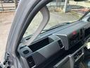 衝突被害軽減ブレーキ　ＣＤ／ＡＵＸ　荷台三方開　荷台作業灯　ＬＥＤヘッドライト　ＬＥＤフォグランプ　パワーウィンド　バッテリーカバー　工具箱（盗難防止キー付き）　リヤスモークガラス　キーレスエントリー（千葉県）の中古車
