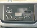 ＣＤチューナー／ＡＭ：ＦＭラジオ／ＡＵＸ　オートハイビーム　トップシェイドガラス　衝突軽減装置　誤発進抑制制御　前席大型アームレスト付ベンチシート　キーレスエントリー　盗難防止警報　チルトステアリング（千葉県）の中古車