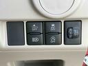 ＣＤチューナー／ＡＭ：ＦＭラジオ／ＡＵＸ　オートハイビーム　トップシェイドガラス　衝突軽減装置　誤発進抑制制御　前席大型アームレスト付ベンチシート　キーレスエントリー　盗難防止警報　チルトステアリング（千葉県）の中古車