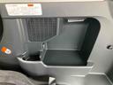 ９型ＤＰオーディオ／ＢＴ／ＴＶ／Ｂカメラ／ステアリングスイッチ　ＬＥＤヘッド＆フォグランプ　自動追従クルコン　１４インチアルミ　両側パワスラ　電動駐車ブレーキ　コーナーセンサー　衝突被害軽減ブレーキ（千葉県）の中古車