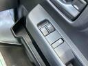 フロントドアスピーカー　ラジオレス　衝突被害軽減ブレーキ　コーナーセンサー　オートライト　プライバシーガラス　フロントパワーウィンドウ　オーバーヘッドシェルフ　キーレスエントリー　アイドリングストップ（千葉県）の中古車