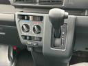 衝突被害軽減ブレーキ　コーナーセンサー　オートライト　プライバシーガラス　フロントパワーウィンドウ　オーバーヘッドシェルフ　スピーカー一体型ＡＭ・ＦＭラジオ　キーレスエントリー　アイドリングストップ（千葉県）の中古車