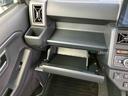 ９型ＤＰオーディオ／ＴＶ／ＢＴ／バックカメラ　前後専用ガーニッシュ　ガラスルーフ　ルーフレール　１５インチアルミ　ＬＥＤヘッド／フォグ　シートヒーター　電動駐車ブレーキ　クルコン　衝突被害軽減ブレーキ（千葉県）の中古車