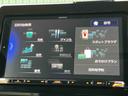 ９型ナビ／ＴＶ／ＢＴ／ＤＩＳＣ／全周囲カメラ　ＥＴＣ　電子ルームミラー　両側パワスラ　ルーフレール　１５インチアルミ　ＬＥＤヘッド／フォグ　シート／ステアヒーター　リヤサーキュレーター　パドルシフト（千葉県）の中古車