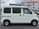 ２ＷＤ　５速ＭＴ　パワステ　パワーウィンドウ　キーレスエントリー　集中ドアロック　オーバーヘッドシェルフ　リヤガラススモーク　マニュアルエアコン　スピーカー一体型ラジオ　ハロゲンヘッドランプ（千葉県）の中古車