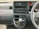 ２ＷＤ　５速ＭＴ　パワステ　パワーウィンドウ　キーレスエントリー　集中ドアロック　オーバーヘッドシェルフ　リヤガラススモーク　マニュアルエアコン　スピーカー一体型ラジオ　ハロゲンヘッドランプ（千葉県）の中古車