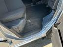 衝突被害軽減ブレーキ　コーナーセンサー　オートライト　プライバシーガラス　フロントパワーウィンドウ　オーバーヘッドシェルフ　スピーカー一体型ＡＭ・ＦＭラジオ　キーレスエントリー　アイドリングストップ（千葉県）の中古車