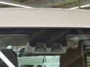 スマアシ　ダイハツ予防安全機能　前後コーナーセンサー　オーバーヘッドシェルフ　スピーカー一体型ラジオチューナー　キーレスエントリー　荷室マット　マニュアルレベリング機能付ハロゲンヘッドライト（千葉県）の中古車