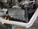 スマアシ　ダイハツ予防安全機能　前後コーナーセンサー　オーバーヘッドシェルフ　スピーカー一体型ラジオチューナー　キーレスエントリー　荷室マット　マニュアルレベリング機能付ハロゲンヘッドライト（千葉県）の中古車