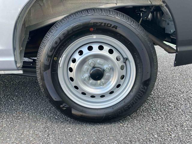 ハイゼットカーゴＤＸＦＲ専用ＣＶＴ　マルチリフレクターヘッドランプ　オーバーヘッドコンソール　６コーナーセンサー　キーレスエントリー　助手席前倒し機構　ＡＭ／ＦＭ付きＣＤステレオ（東京都）の中古車