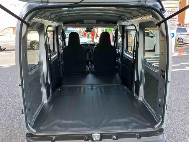 ハイゼットカーゴＤＸＦＲ専用ＣＶＴ　マルチリフレクターヘッドランプ　オーバーヘッドコンソール　６コーナーセンサー　キーレスエントリー　助手席前倒し機構　ＡＭ／ＦＭ付きＣＤステレオ（東京都）の中古車