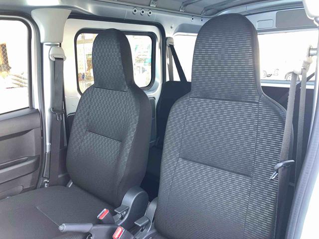 ハイゼットカーゴＤＸＦＲ専用ＣＶＴ　マルチリフレクターヘッドランプ　オーバーヘッドコンソール　６コーナーセンサー　キーレスエントリー　助手席前倒し機構　ＡＭ／ＦＭ付きＣＤステレオ（東京都）の中古車