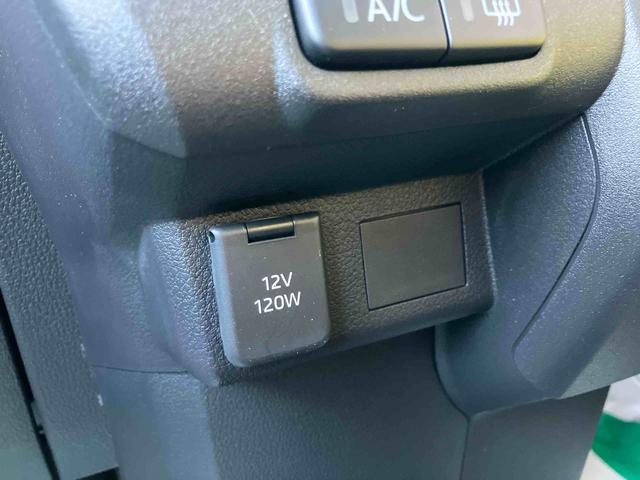 ハイゼットカーゴＤＸＦＲ専用ＣＶＴ　マルチリフレクターヘッドランプ　オーバーヘッドコンソール　６コーナーセンサー　キーレスエントリー　助手席前倒し機構　ＡＭ／ＦＭ付きＣＤステレオ（東京都）の中古車