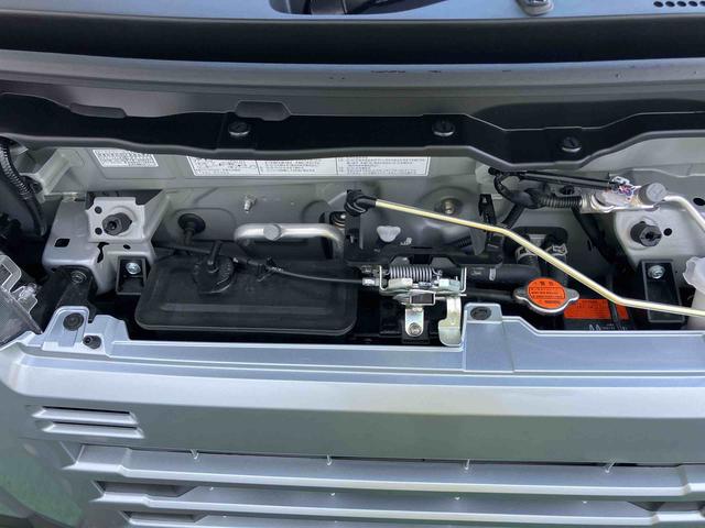 ハイゼットカーゴＤＸＦＲ専用ＣＶＴ　マルチリフレクターヘッドランプ　オーバーヘッドコンソール　６コーナーセンサー　キーレスエントリー　助手席前倒し機構　ＡＭ／ＦＭ付きＣＤステレオ（東京都）の中古車