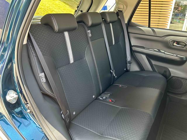 ロッキープレミアムＧ　クルーズコントロール　ＬＥＤヘッドランプ保証　新車保証・まごころ保証　１年間・走行距離無制限付き　アダプティブクルーズコントロール　全方位カメラ　ＬＥＤヘッドランプ　ＬＥＤフォグランプ　前席シートヒーター　電動パーキングブレーキ（東京都）の中古車