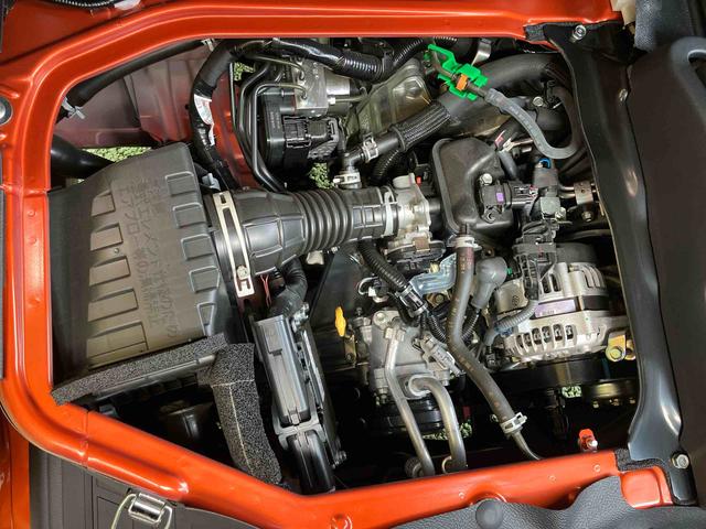 ハイゼットカーゴＤＸＦＲ専用ＣＶＴ　６コーナーセンサー　オーバーヘッドコンソール　マルチリフレクターヘッドランプ　キーレスエントリー　ＡＭ／ＦＭ付ＣＤステレオ　助手席前倒し機構　撥水加工フロントシート（東京都）の中古車