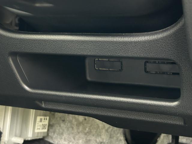 ムーヴキャンバスストライプスＧ　両側電動スライドドア　ＬＥＤヘッドランプ保証　新車保証・まごころ保証　１年間・走行距離無制限付き　両側電動スライドドア　ＬＥＤヘッドランプ　ＬＥＤフォグランプ　全方位カメラ　ホッとカップホルダー　キーフリーシステム　アイドリングストップ（東京都）の中古車