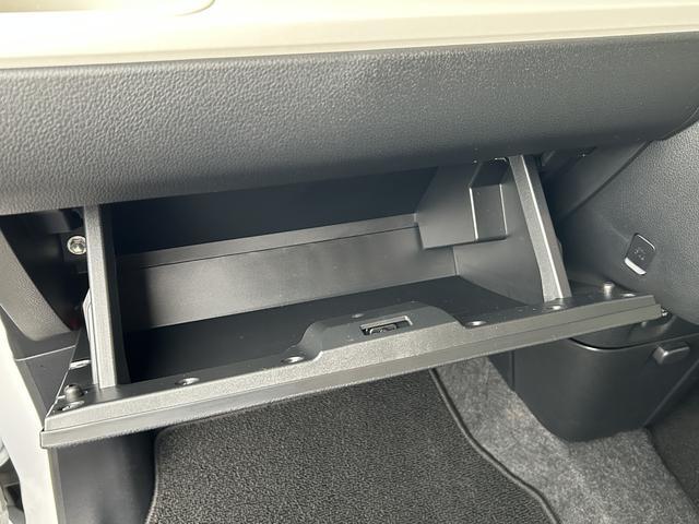 ムーヴキャンバスストライプスＧ　両側電動スライドドア　ＬＥＤヘッドランプ保証　新車保証・まごころ保証　１年間・走行距離無制限付き　両側電動スライドドア　ＬＥＤヘッドランプ　ＬＥＤフォグランプ　全方位カメラ　ホッとカップホルダー　キーフリーシステム　アイドリングストップ（東京都）の中古車