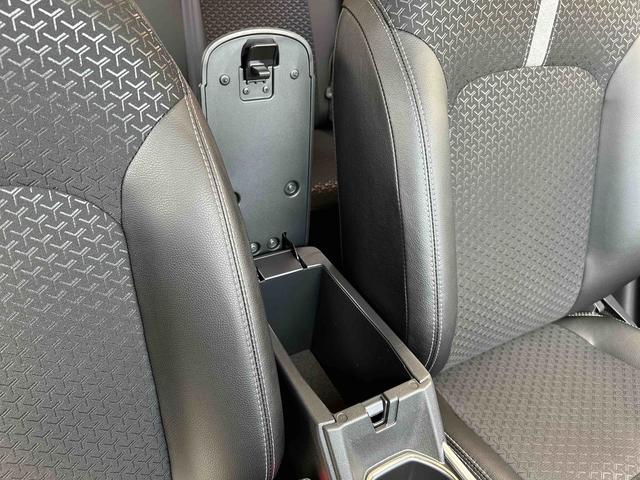 ロッキープレミアムＧ保証　新車保証・まごころ保証　１年間・走行距離無制限付き（東京都）の中古車