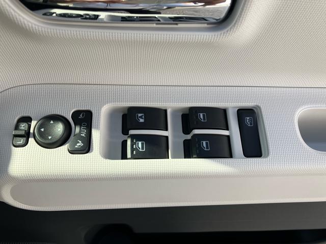 ムーヴキャンバスストライプスＧ　両側電動スライド　シートヒーター保証　新車保証・まごころ保証　１年間・走行距離無制限付き（東京都）の中古車