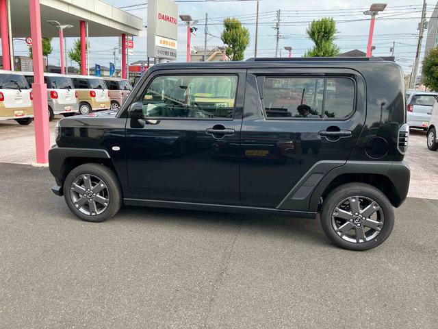 タフトＧターボ　ダーククロムベンチャー　パノラマモニター搭載！保証　新車保証・まごころ保証１年間・走行距離無制限付　走行距離２，１８３ｋｍ　ＣＤチューナー　パノラマモニター　アダブティブクルーズコントロール　電動パーキング　１５インチアルミホイール　スマートキー（東京都）の中古車