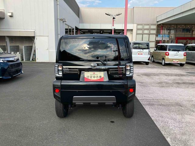 タフトＧターボ　ダーククロムベンチャー　パノラマモニター搭載！保証　新車保証・まごころ保証１年間・走行距離無制限付　走行距離２，１８３ｋｍ　ＣＤチューナー　パノラマモニター　アダブティブクルーズコントロール　電動パーキング　１５インチアルミホイール　スマートキー（東京都）の中古車