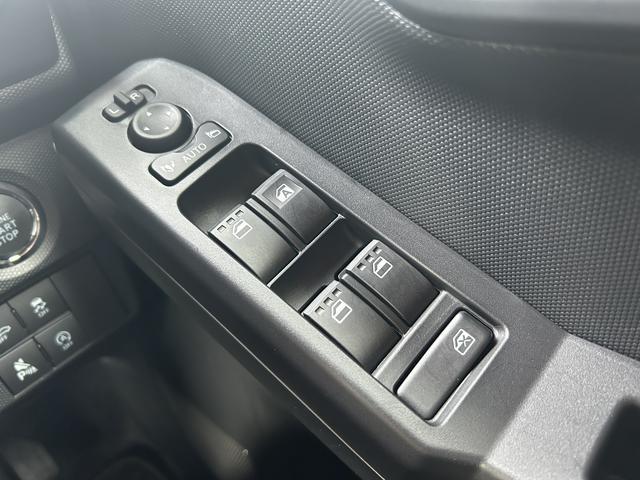 タフトＧ　ダーククロムベンチャー　純正ナビ　ドライブレコーダー保証　新車保証・まごころ保証　１年間・走行距離無制限付き　純正７インチナビ　ドライブレコーダー　ＬＥＤフォグランプ　ＬＥＤヘッドランプ　前席シートヒーター　パノラマモニター　コーナーセンサー（東京都）の中古車