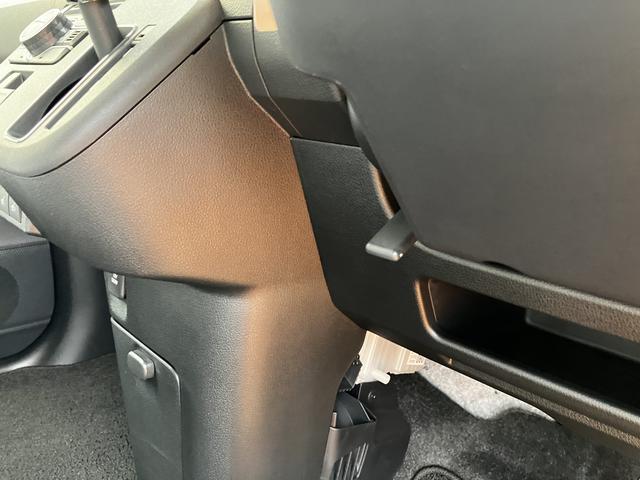 ムーヴキャンバスストライプスＧ　７インチナビ　パノラマモニター　シートヒータ保証　新車保証・まごころ保証　１年間・走行距離無制限付き（東京都）の中古車