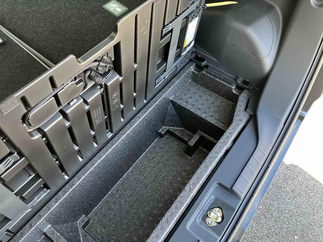 タントＸ　９インチスマホ連携ディスプレイオーディオ搭載！保証　１年間・距離無制限付き　走行距離３８４ｋｍ・　９インチスマホ連携ディスプレイオーディオ　スマートパノラマパーキング　電動パーキング　左側電動スライドドア　シートヒーター　ＬＥＤヘッドライト（東京都）の中古車