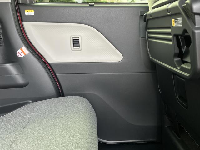 タントＸ　片側電動スライドドア　キーフリー　シートヒーター保証　新車保証・まごころ保証　１年間・走行距離無制限付き　電動パーキングブレーキ　片側電動スライドドア　オートライト　オートハイビーム　ＬＥＤヘッドランプ　コーナーセンサー　シートバックテーブル（東京都）の中古車