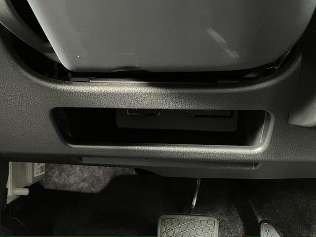 ムーヴキャンバスセオリーＧ　両側電動スライドドア　キーフリーシステム保証　新車保証・まごころ保証　１年間・走行距離無制限付き　両側電動スライドドア　ＬＥＤヘッドランプ　ＬＥＤフォグランプ　キーフリーシステム　電動パーキングブレーキ　前席シートヒーター（東京都）の中古車