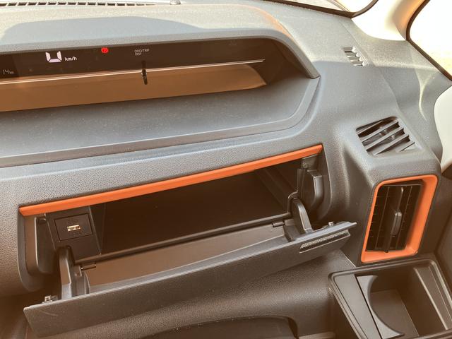 タントファンクロスターボ　　ＣＤ　パノラマモニター対応カメラ保証　新車保証・まごころ保証　１年間・走行距離無制限付き（東京都）の中古車