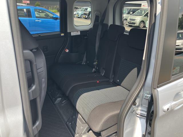 トールカスタムＧ　ディスプレイオーディオ　パノラマモニター保証１年間距離無制限付き　電動パーキングブレーキ　アダプティブクルーズコントロール　ＬＥＤフォグランプ　ＬＥＤヘッドランプ　両側電動スライドドア　サンシェード　シートアンダートレイ（東京都）の中古車