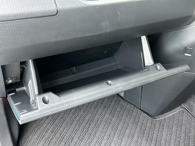 トールカスタムＧ　スマホ連携ディスプレイオーディオ　パノラマカメラ保証　新車保証・まごころ保証　１年間・走行距離無制限付き　スマホ連携９インチディスプレイオーディオ　電動パーキングブレーキ　両側電動スライドドア　クルーズコントロール　ＬＥＤヘッドランプ　キーフリー（東京都）の中古車