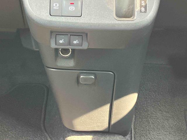 ムーヴキャンバスセオリーＧ　ＬＥＤヘッドランプ　シートヒーターパノラマモニター対応カメラ　両席シートヒーター　電動パーキングブレーキ　ＬＥＤヘッドランプ　ＬＥＤフォグランプ　６コーナーセンサー　両側電動スライドドア　置きラクボックス　ホッとカップホルダー（東京都）の中古車