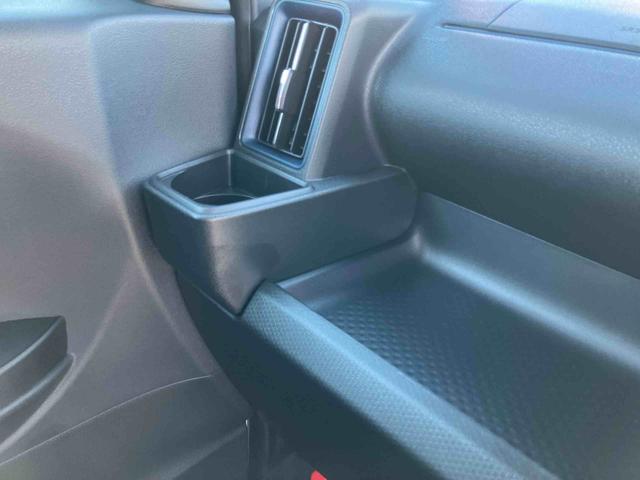 タントカスタムＲＳ　純正ナビ　パノラマモニター　電動スライドドア保証　新車保証・まごころ保証　１年間・走行距離無制限付き　純正７インチナビ　パノラマモニター　Ｂｌｕｅｔｏｏｔｈ接続　両側電動スライドドア　ＬＥＤヘッドランプ　ＬＥＤフォグランプ　キーフリーシステム（東京都）の中古車