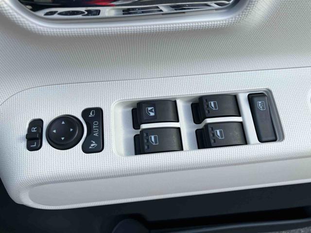 ムーヴキャンバスストライプスＧ両側電動スライドドア　６コーナーセンサー　両席シートヒーター　パノラマモニター対応カメラ　ＬＥＤヘッドランプ＆ＬＥＤフォグランプ　ホッとカップホルダー　置きラクボックス電動パーキングブレーキ（東京都）の中古車