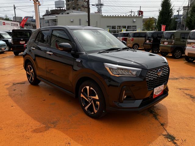 ロッキープレミアムＧ　ＨＥＶ保証　新車保証・まごころ保証　１年間・走行距離無制限付き（東京都）の中古車