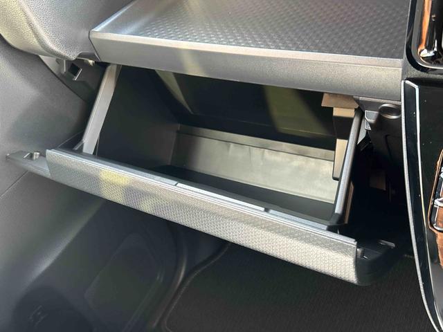 タントカスタムＲＳ保証　新車保証・まごころ保証　１年間・走行距離無制限付き（東京都）の中古車