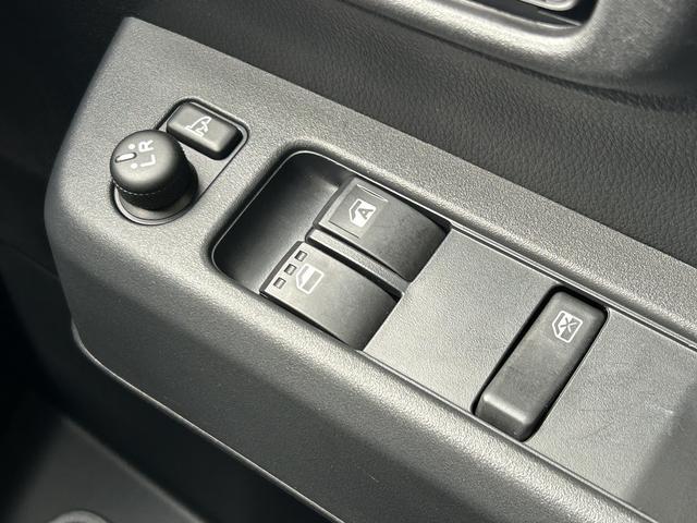 アトレーＲＳ　両側電動スライドドア　キーフリーシステム保証　新車保証・まごころ保証　１年間・走行距離無制限付き　キーフリーシステム　前席パワーウインドウ　両側電動スライドドア　スライドドアオープン予約機能　コーナーセンサー（東京都）の中古車