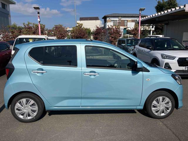 ミライースＸ　ＳＡIII　ＬＥＤヘッドライト・バックモニター標準装備！保証　新車保証・まごころ保証　１年間・走行距離無制限付き・　走行距離２，００８ｋｍ　ＣＤチューナー　バックモニター　ＬＥＤヘッドライト　前後コーナーセンサー　マニュアルエアコン　キーレスエントリー（東京都）の中古車