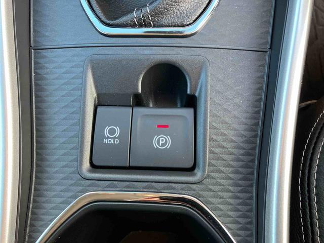 ロッキープレミアムＧ　ＨＥＶ　アダブティブクルーズコントロール搭載！保証　新車保証・まごころ保証　１年間・走行距離無制限付き　走行距離８０９ｋｍ　ＣＤチューナー　アダブティブクルーズコントロール　パノラマモニター　１７インチアルミホイール　電動パーキング　シートヒータ（東京都）の中古車