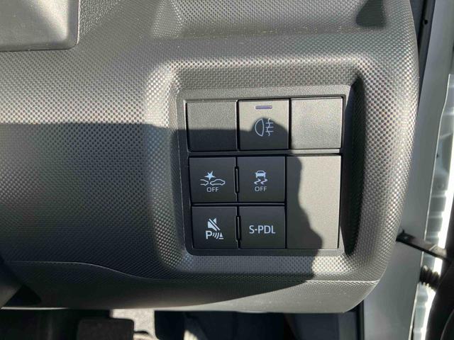 ロッキープレミアムＧ　ＨＥＶ　アダブティブクルーズコントロール搭載！保証　新車保証・まごころ保証　１年間・走行距離無制限付き　走行距離８０９ｋｍ　ＣＤチューナー　アダブティブクルーズコントロール　パノラマモニター　１７インチアルミホイール　電動パーキング　シートヒータ（東京都）の中古車