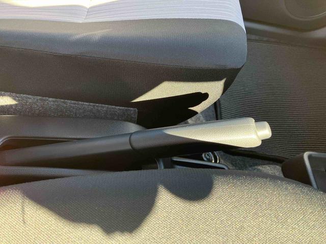 ミライースX SAIII LEDヘッドライト標準装備!!保証 新車保証・まごころ保証 1年間・走行距離無制限付き 走行距離1,643km CDチューナー LEDヘッドライト 前後コーナーセンサー マニュアルエアコン パワーウィンドウ オートライト(東京都)の中古車