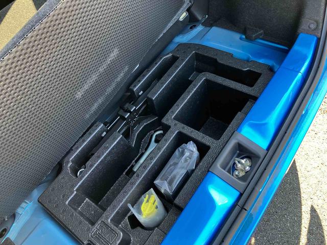 ミライースX SAIII LEDヘッドライト標準装備!!保証 新車保証・まごころ保証 1年間・走行距離無制限付き 走行距離1,643km CDチューナー LEDヘッドライト 前後コーナーセンサー マニュアルエアコン パワーウィンドウ オートライト(東京都)の中古車