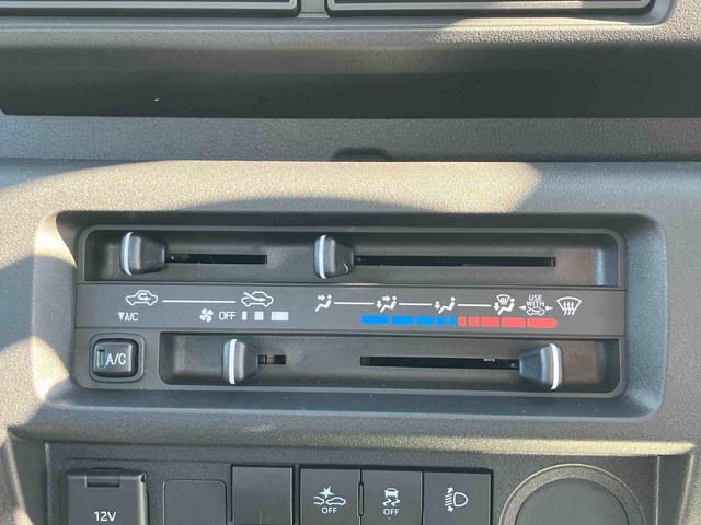 ハイゼットトラックスタンダード保証　新車保証・まごころ保証　１年間・走行距離無制限付き　走行距離２８ｋｍ　ＣＤチューナー　マニュアルエアコン　前後コーナーセンサー　アイドリングストップ（東京都）の中古車