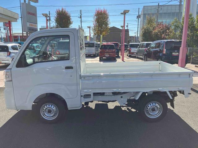 ハイゼットトラックスタンダード保証　新車保証・まごころ保証　１年間・走行距離無制限付き　走行距離２８ｋｍ　ＣＤチューナー　マニュアルエアコン　前後コーナーセンサー　アイドリングストップ（東京都）の中古車