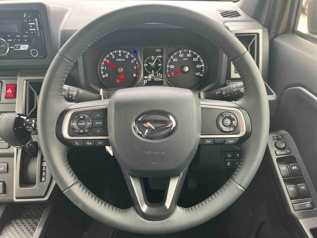 タフトＧターボ　ダーククロムベンチャー　クルーズコントロール搭載！保証　新車保証・まごころ保証　１年間・走行距離無制限付き　ＣＤチューナー　パノラマモニター　アダブティブクルーズコントロール　電動パーキング　ＬＥＤヘッドライト　１５インチアルミホイール　オートライト（東京都）の中古車