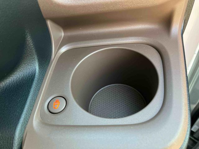 ムーヴキャンバスセオリーＧ　ＬＥＤヘッドライト　パノラマモニター標準装備！！保証　新車保証・まごころ保証　１年間・走行距離無制限付き　走行距離３１ｋｍ　ＣＤチューナー　電動パーキング　両側電動スライドドア　ＬＥＤヘッドライト　シートヒーター　パノラマモニター　オートハイビーム（東京都）の中古車